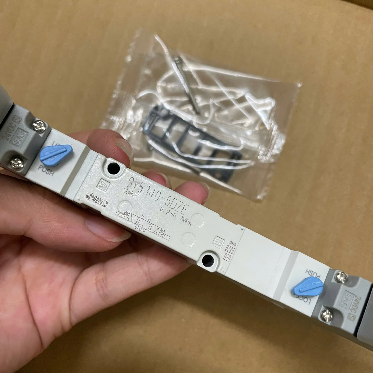 Van điện từ 5 cổng SY5340-5DZE - SY3000·5000·7000·9000 Series